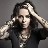Linda Perry